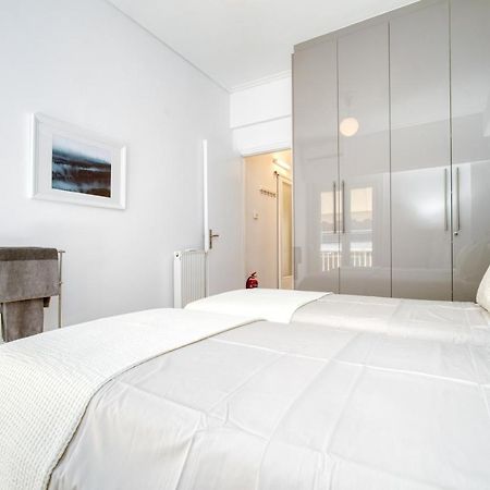 Elegant Light Two Bedroom Apartment In City Center Athen Exterior foto