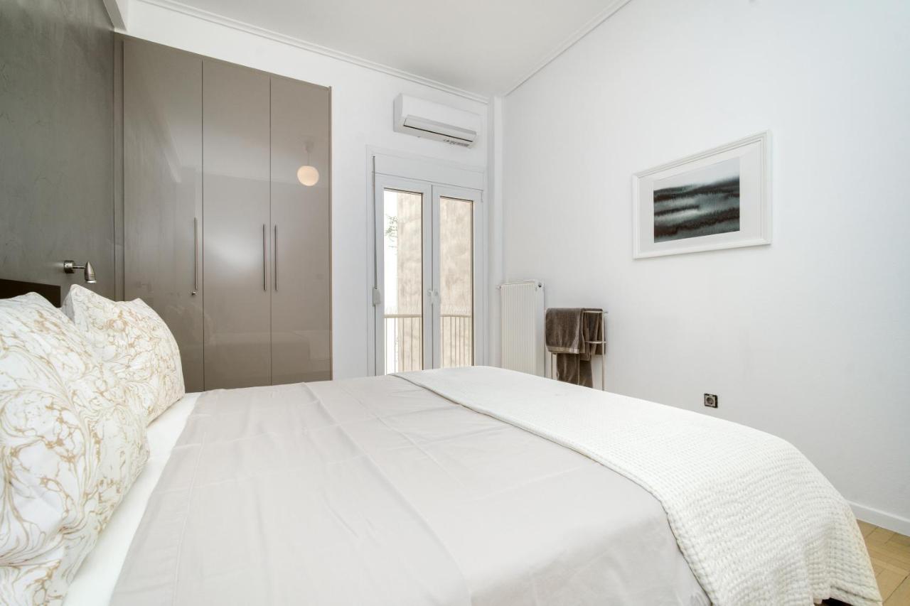 Elegant Light Two Bedroom Apartment In City Center Athen Exterior foto